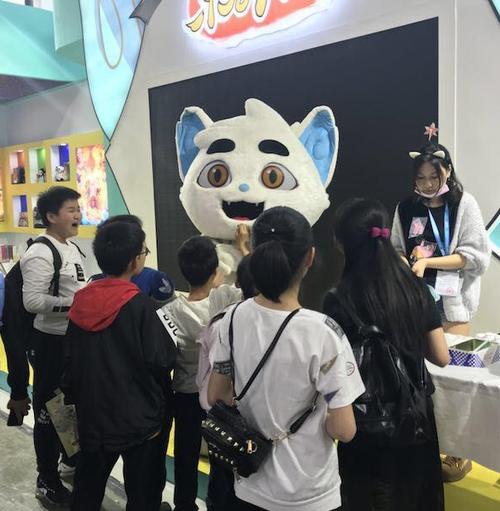 杭州上演集体抓猫!《京剧猫》引爆国际动漫节